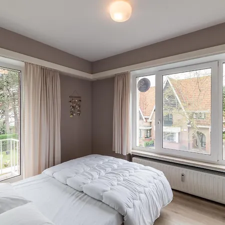 Modern Flat Near The Dunes De Haan